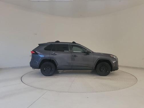 Magnetic Gray Metallic 2020 Toyota RAV4 LE