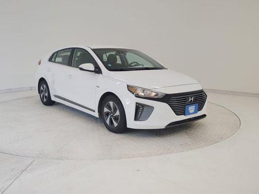 2019 Hyundai IONIQ Hybrid SEL