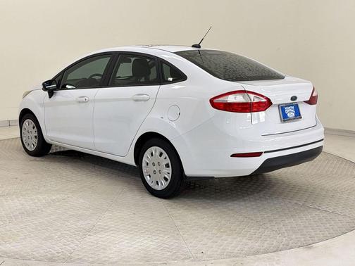 Oxford White 2017 Ford Fiesta S