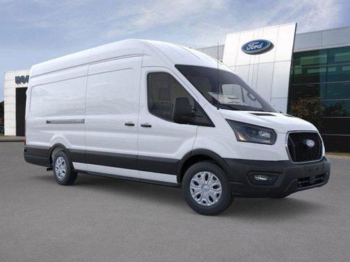 Oxford White 2026 Ford Transit-250 Base