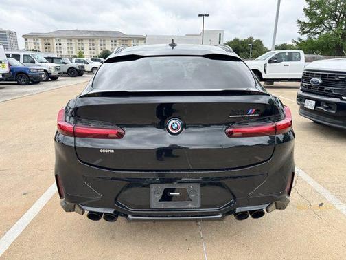 2023 BMW X4 M AWD