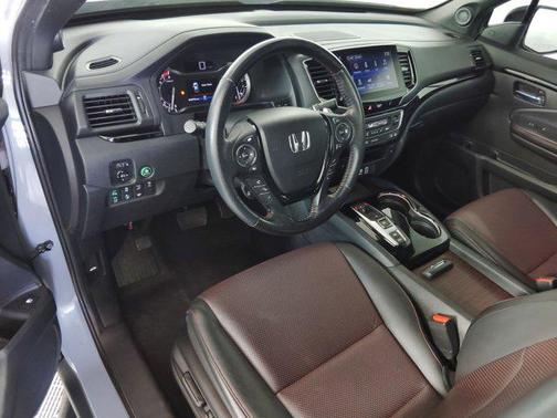 2023 Honda Ridgeline Black