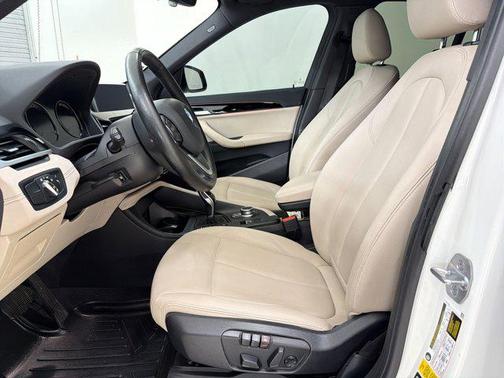 2021 BMW X1 xDrive28i