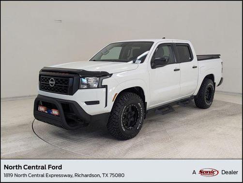 2022 Nissan Frontier S