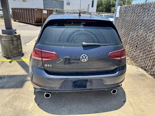 2018 Volkswagen Golf GTI 2.0T Autobahn