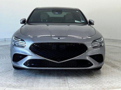 2023 Genesis G70 2.0T RWD