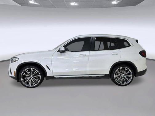 Mineral White Metallic 2023 BMW X3 sDrive30i