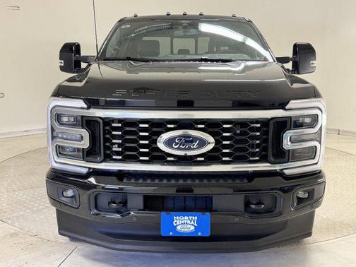 2025 Ford F-350 Platinum