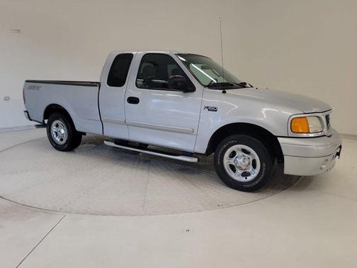 2004 Ford F-150 XLT SuperCab