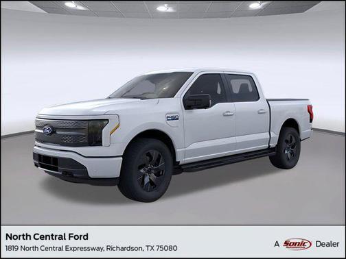 2025 Ford F-150 Lightning Flash