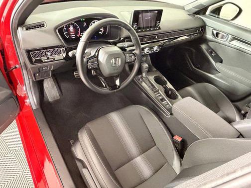 Rallye Red 2025 Honda Civic Sport