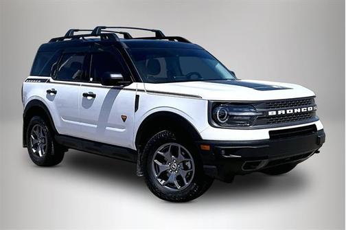 OXFORD WHITE 2023 Ford Bronco Sport BADLANDS