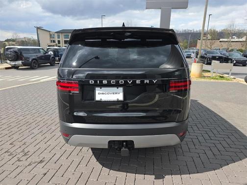 2025 Land Rover Discovery P300 S