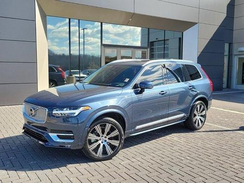 2024 Volvo XC90 B6 Ultimate Bright Theme 7-Seater