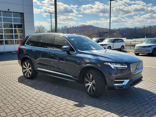 2024 Volvo XC90 B6 Ultimate Bright Theme 7-Seater
