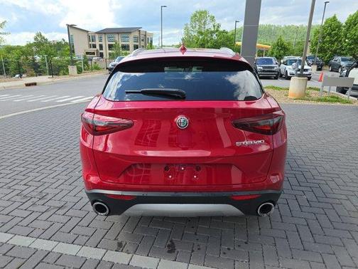 2020 Alfa Romeo Stelvio Base