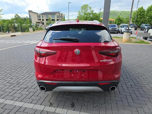 2020 Alfa Romeo Stelvio Base