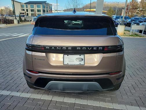 2025 Land Rover Range Rover Evoque Core S