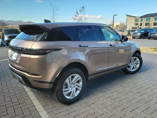 2025 Land Rover Range Rover Evoque Core S