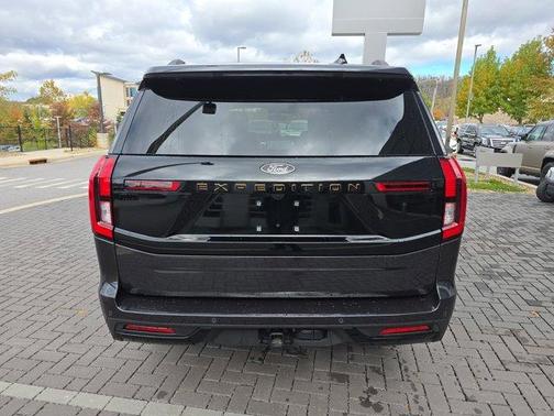 2025 Ford Expedition Tremor