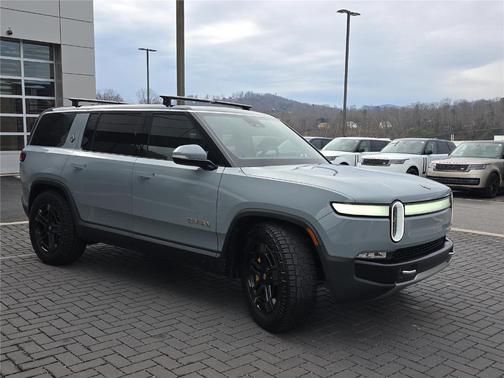 2023 Rivian R1S Adventure Quad Motor Large Pack