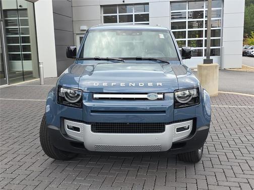 2025 Land Rover Defender P300