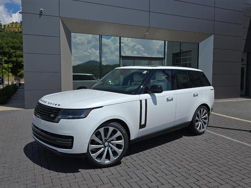 2025 Land Rover Range Rover P400 SE