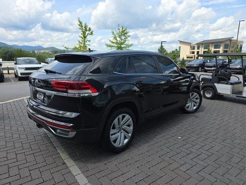 2023 Volkswagen Atlas Cross Sport 3.6L V6 SE w/Technology