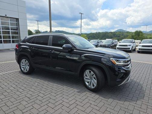 2023 Volkswagen Atlas Cross Sport 3.6L V6 SE w/Technology