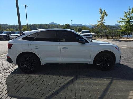 2022 Audi SQ5 3.0T Premium Plus