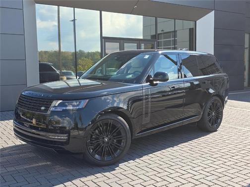 Santorini Black 2025 Land Rover Range Rover P400 SE