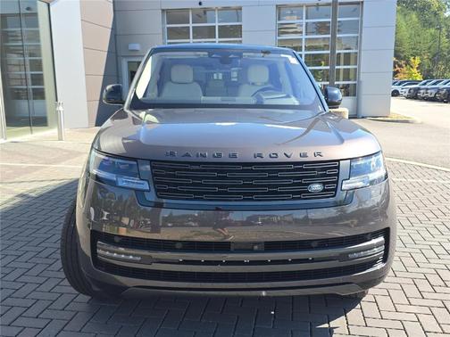 2023 Land Rover Range Rover P400 SE