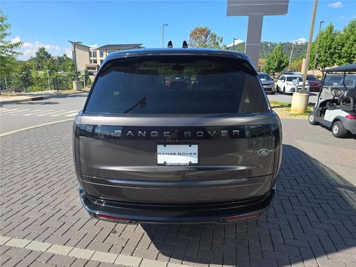 2023 Land Rover Range Rover P400 SE