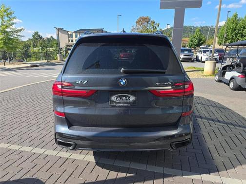 2022 BMW X7 xDrive40i