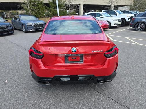 2024 BMW M240 i