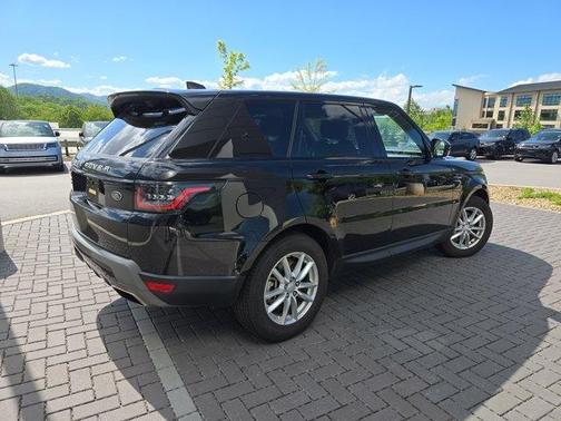 2022 Land Rover Range Rover Sport SE