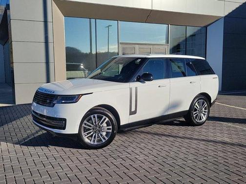 2025 Land Rover Range Rover P530 SE