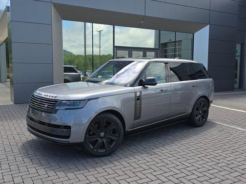 2023 Land Rover Range Rover SV