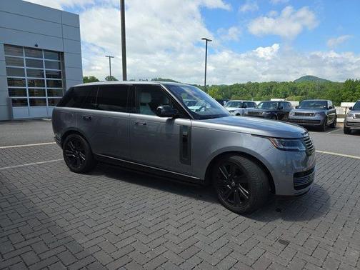 2023 Land Rover Range Rover SV