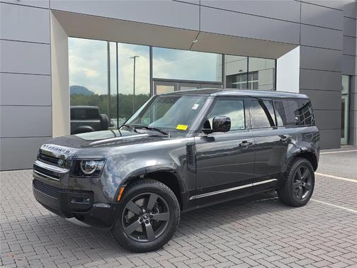 2023 Land Rover Defender 110 V8