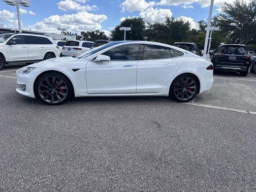 2021 Tesla Model S Performance
