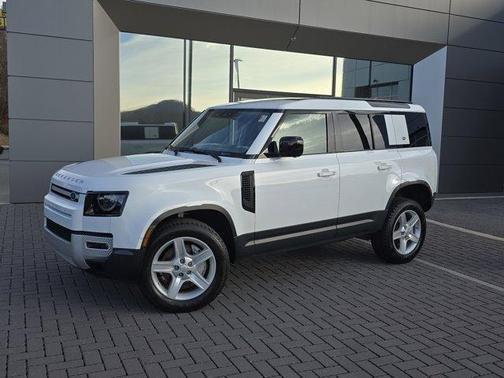 2021 Land Rover Defender 110 SE