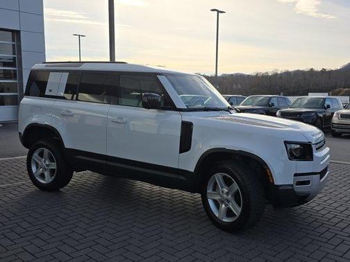 2021 Land Rover Defender 110 SE