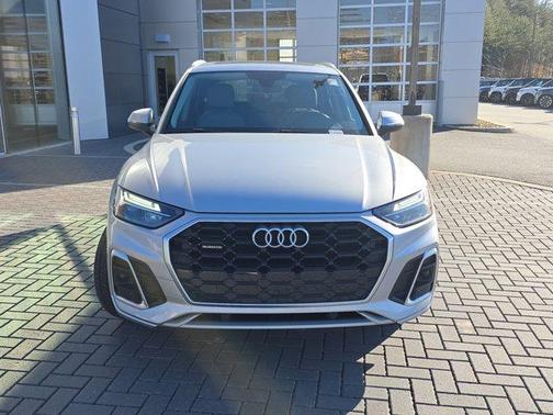 2022 Audi Q5 45 S line quattro Premium