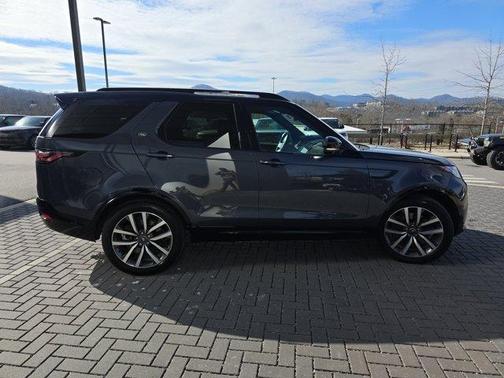 2024 Land Rover Discovery P360 Dynamic SE