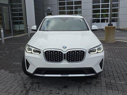 2023 BMW X4 xDrive30i