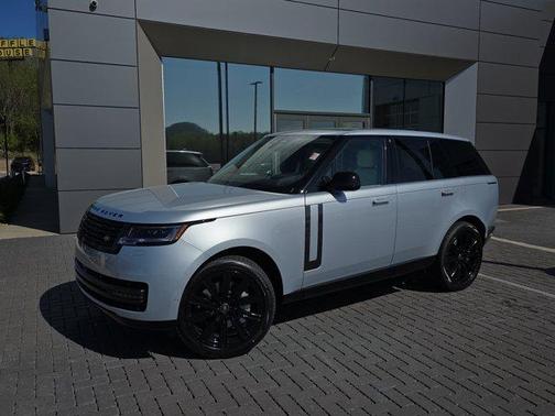 2025 Land Rover Range Rover P530 SE