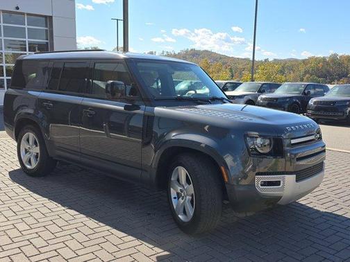 2023 Land Rover Defender First Edition