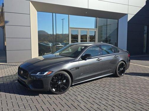 2024 Jaguar XF R-Dynamic SE