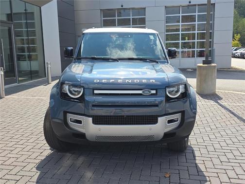 2023 Land Rover Defender 110 S
